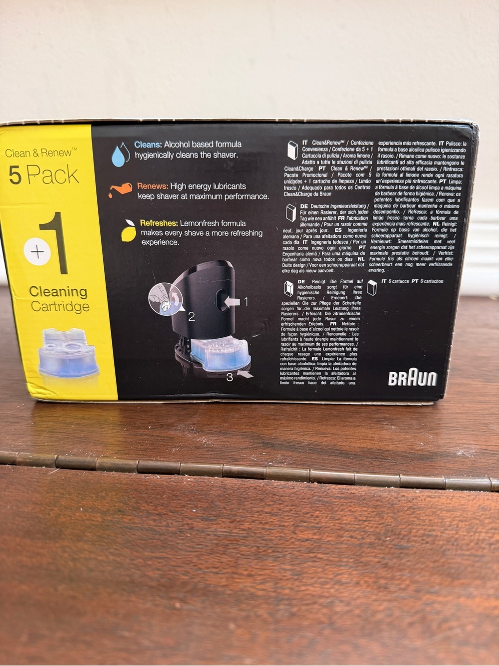 New Braun Clean & Renew Shaver Trimmer Refill Cartridges CCR 6 Pack, Unopened - Picture 2 of 4